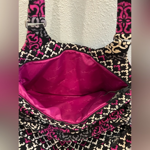 Vera Bradley canterberry magenta shoulder bag - padded device bag - Picture 11 of 11
